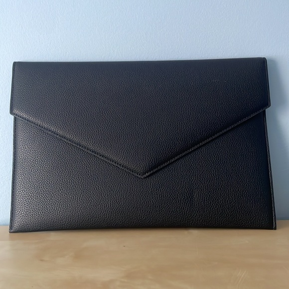 Emmy Devaux Envelope Clutch - Picture 3 of 5